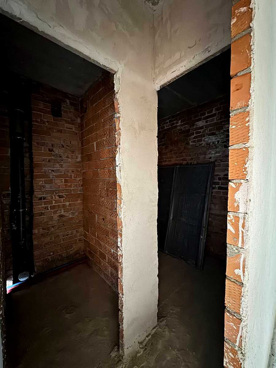 1867596229364323