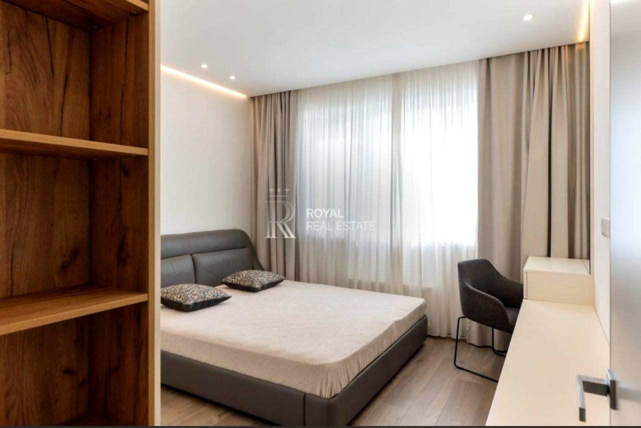 1867597848138586