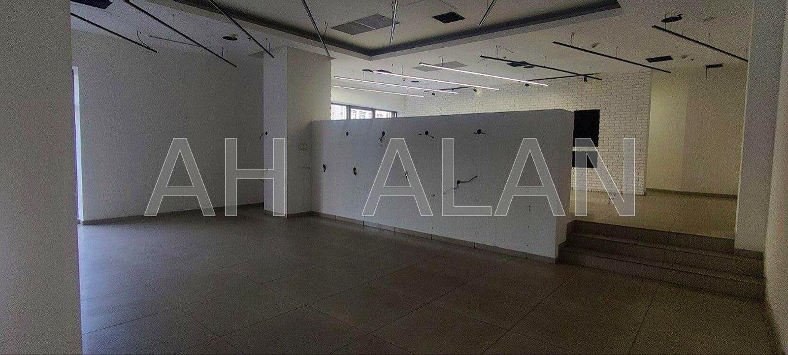 1867600714637051