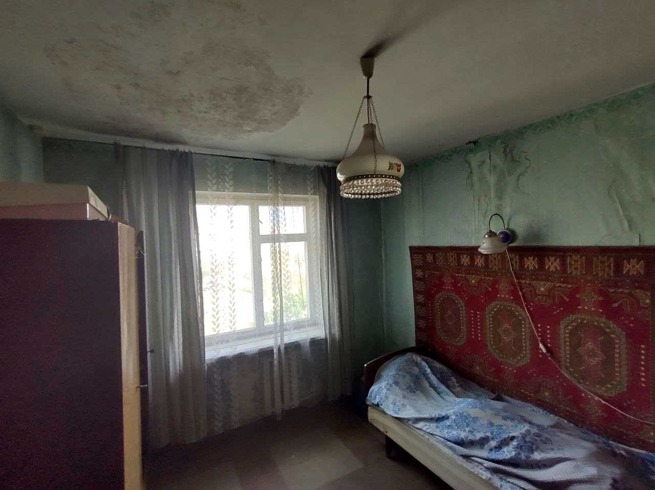 1867602343419272