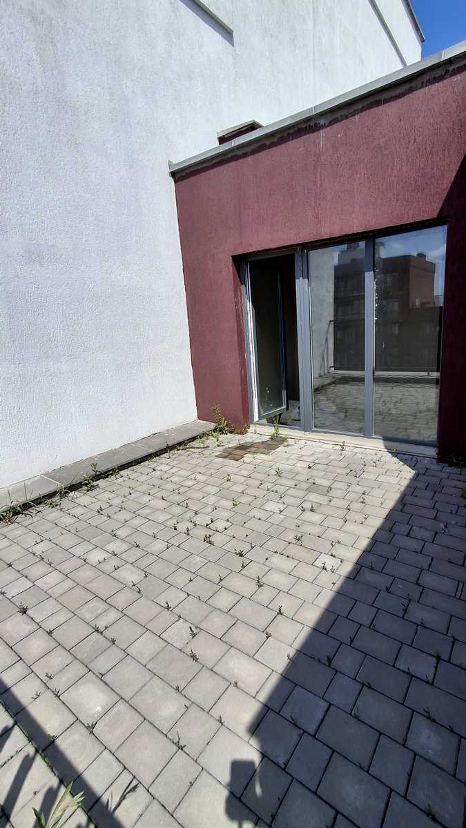 1867604193423543
