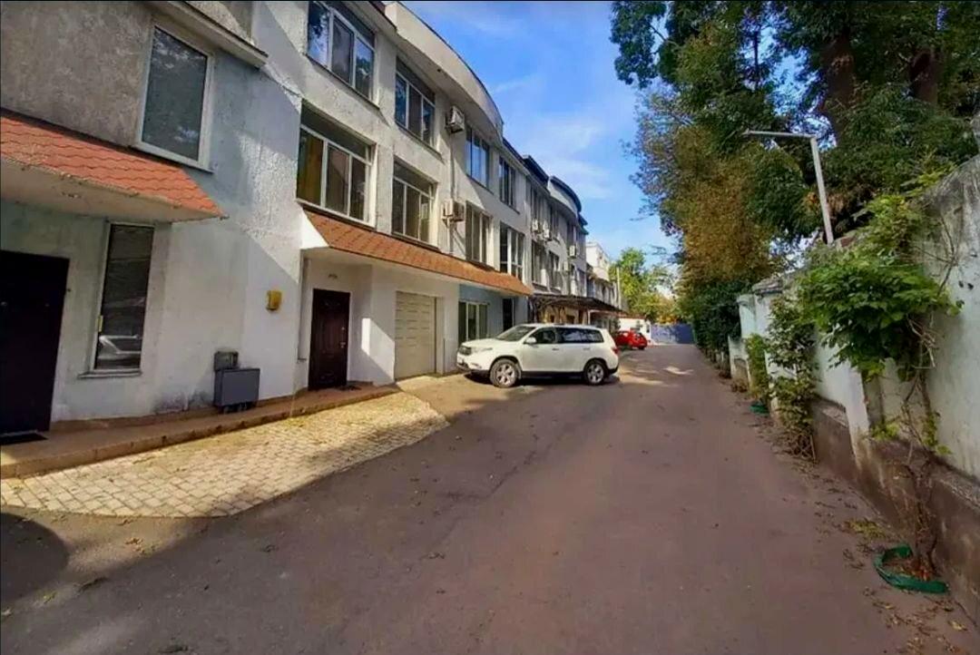 Дом по адресу ул. Дача Ковалевского (площадь 190 м²) - фото 15 Дом по адресу ул. Дача Ковалевского (площадь 190 м²) - Atlanta.ua - фото 15