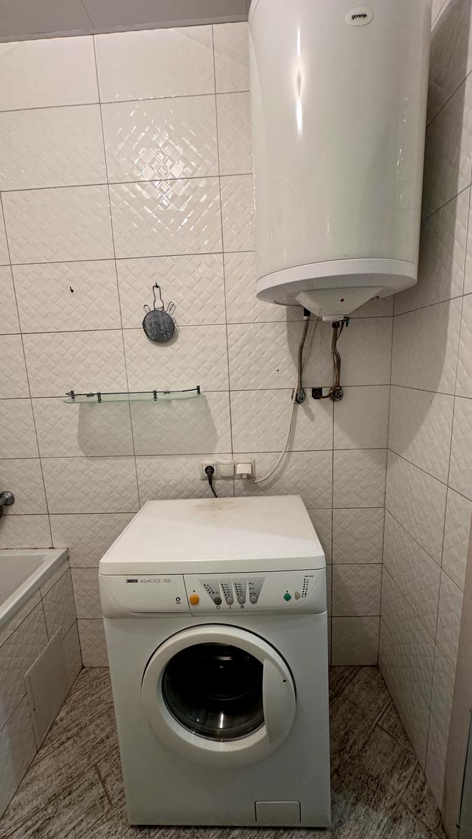 1867608187797416