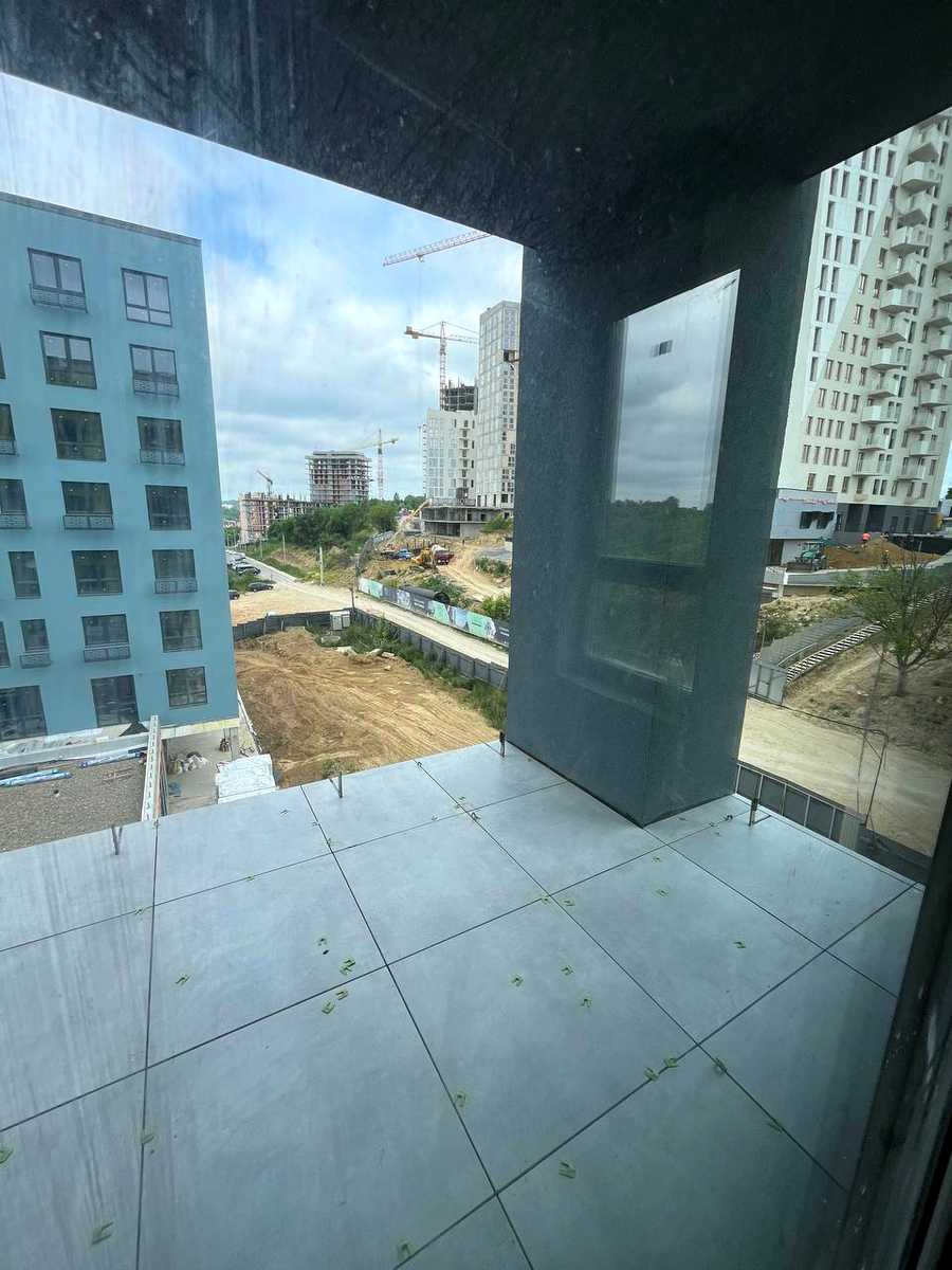 1867608436145385
