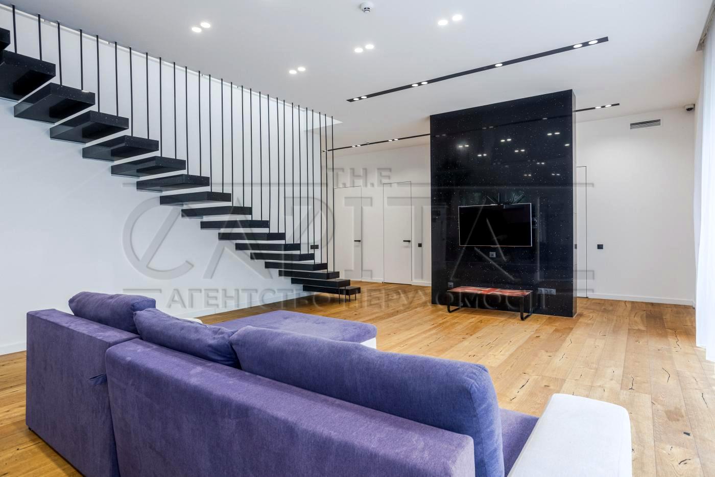 1867610660047187