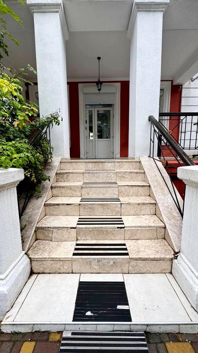 Коммерческая недвижимость по адресу ул. Отрадная (площадь 450 м²) - фото 8 Коммерческая недвижимость по адресу ул. Отрадная (площадь 450 м²) - Atlanta.ua - фото 8