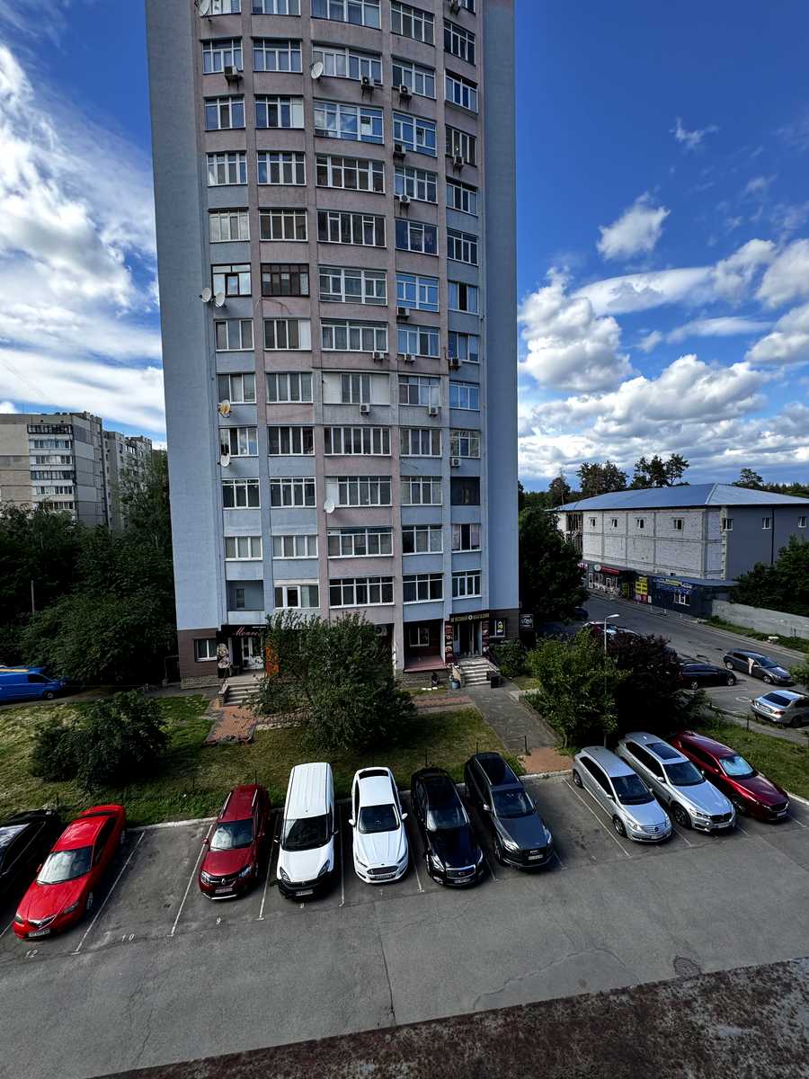 1867613645969279