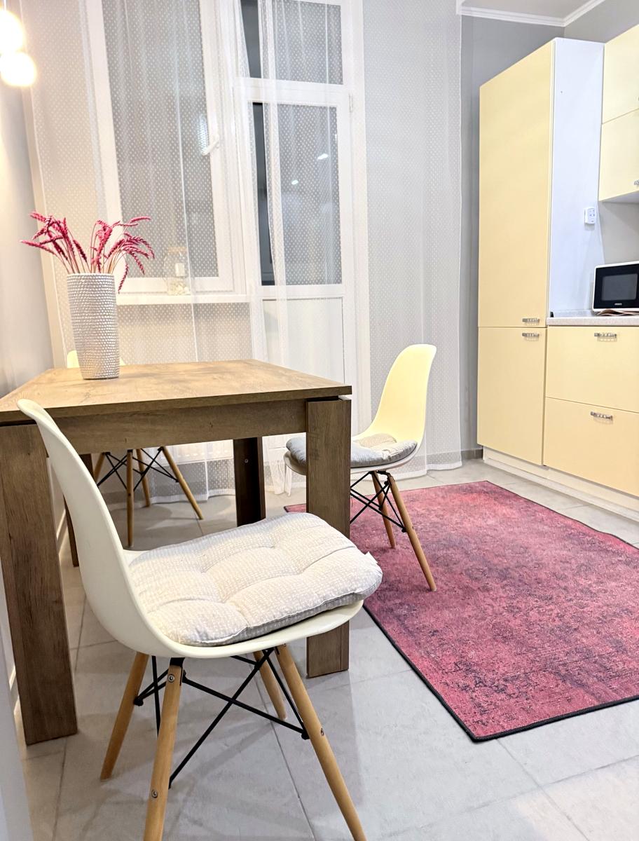 1867614531791201