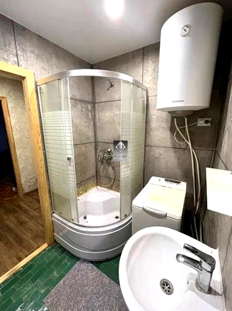 1867615021166427