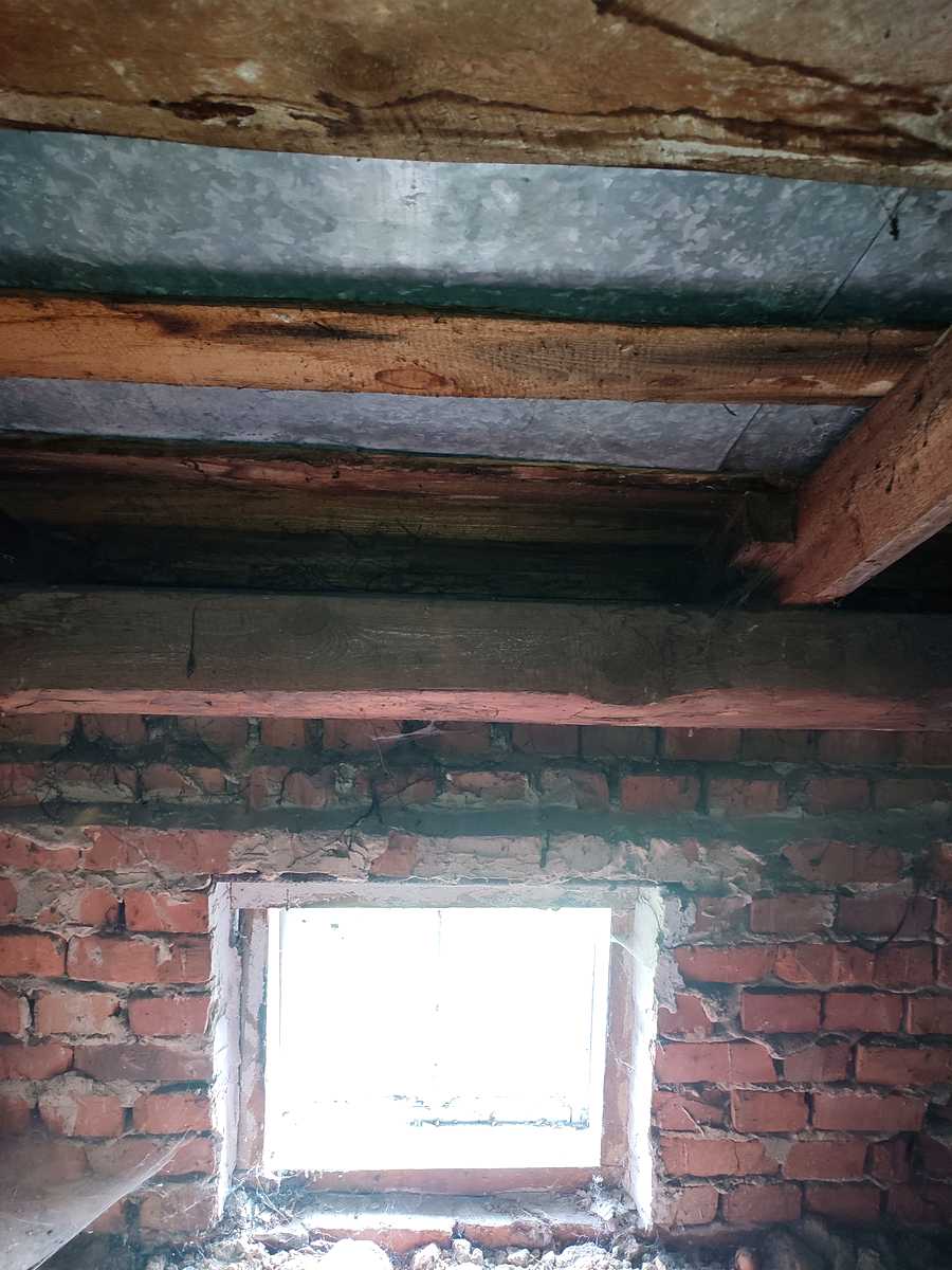 1867628184268235