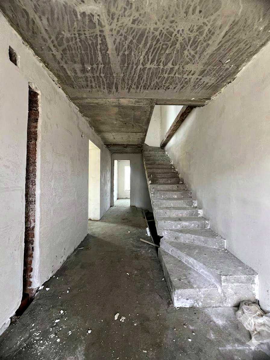 1867644633531146