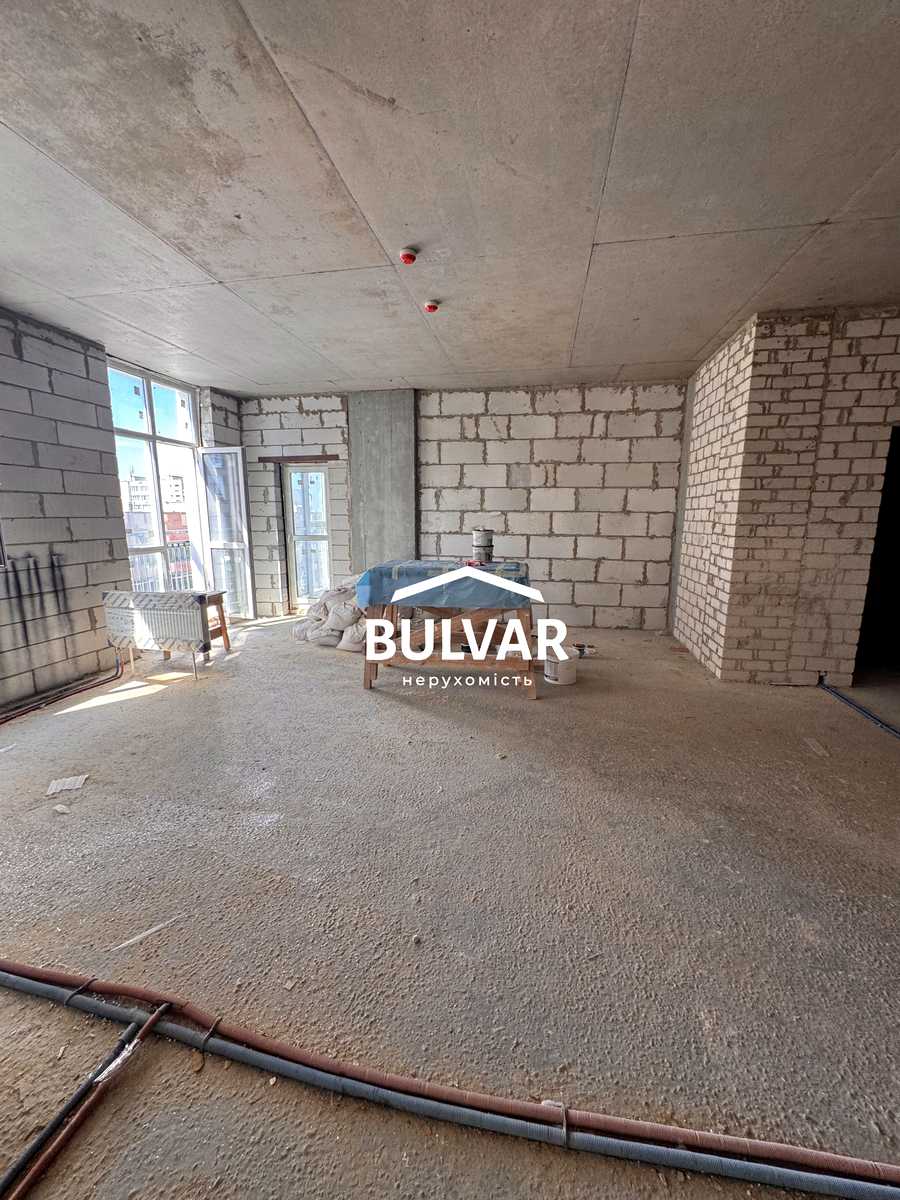 1867685271984019