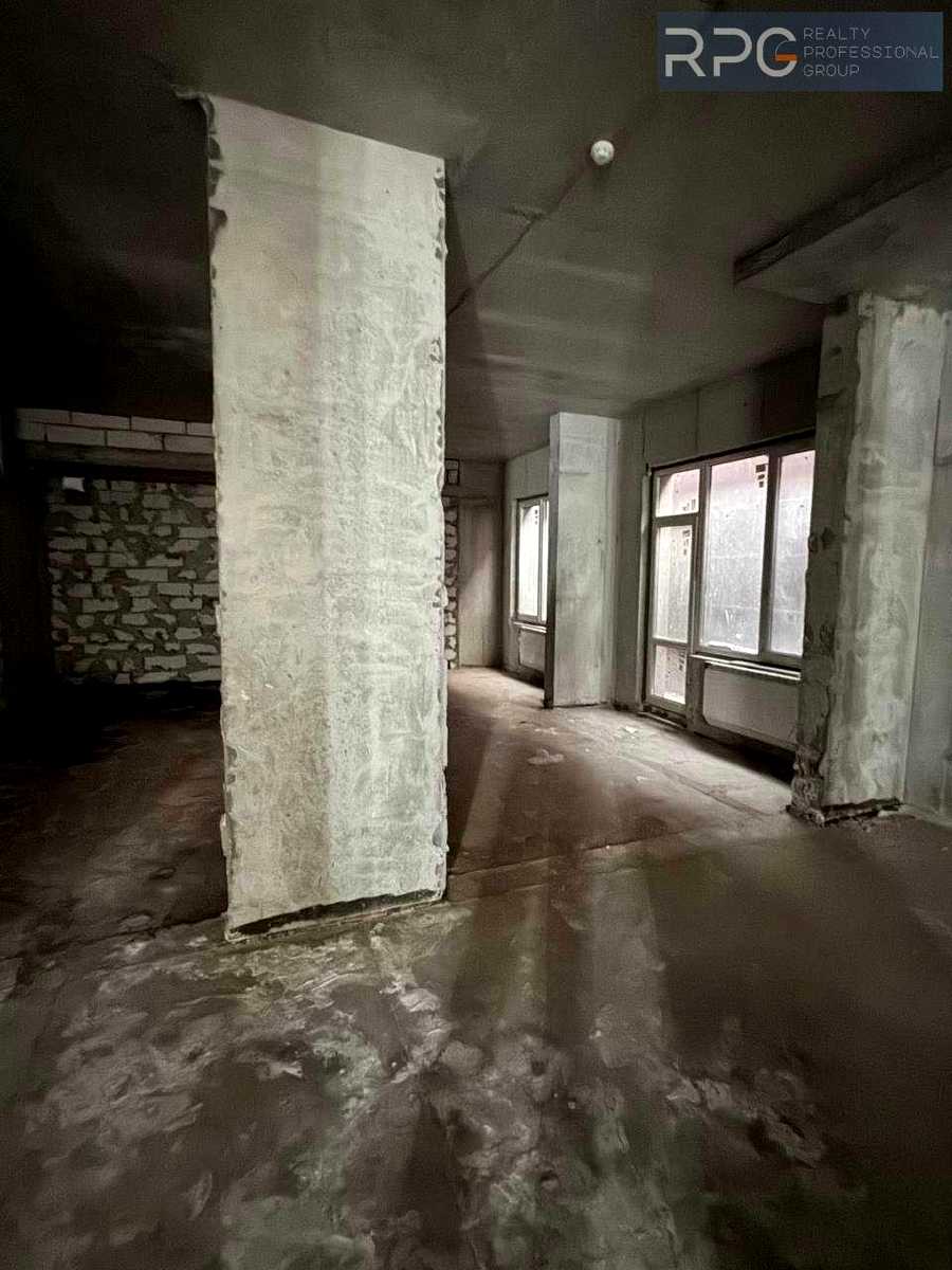 1867690548330228