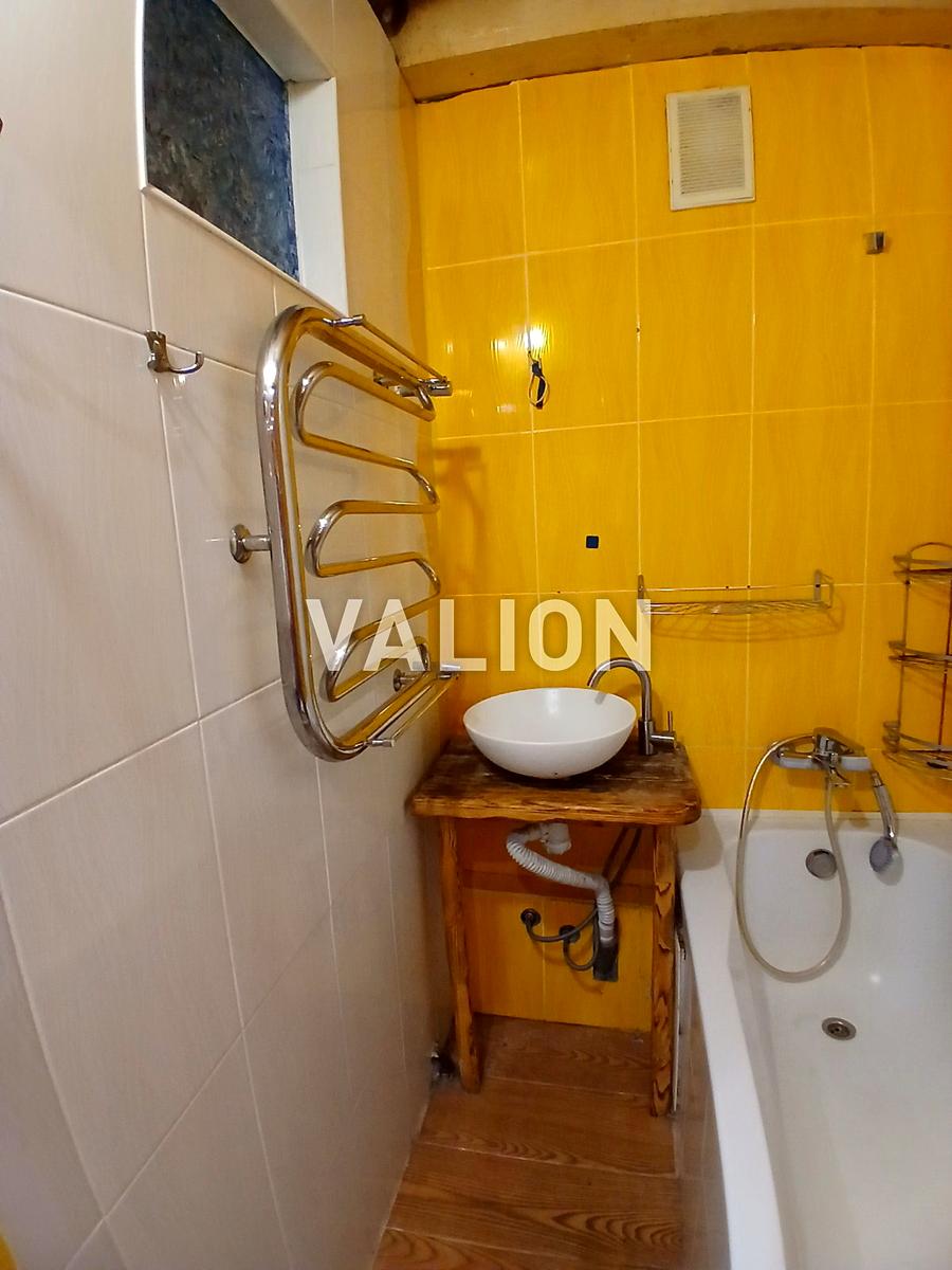 1867698459911474