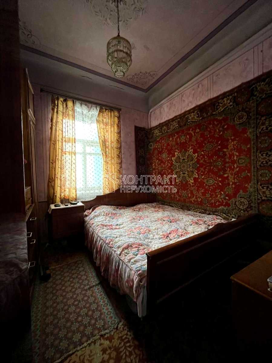 1867703360450894