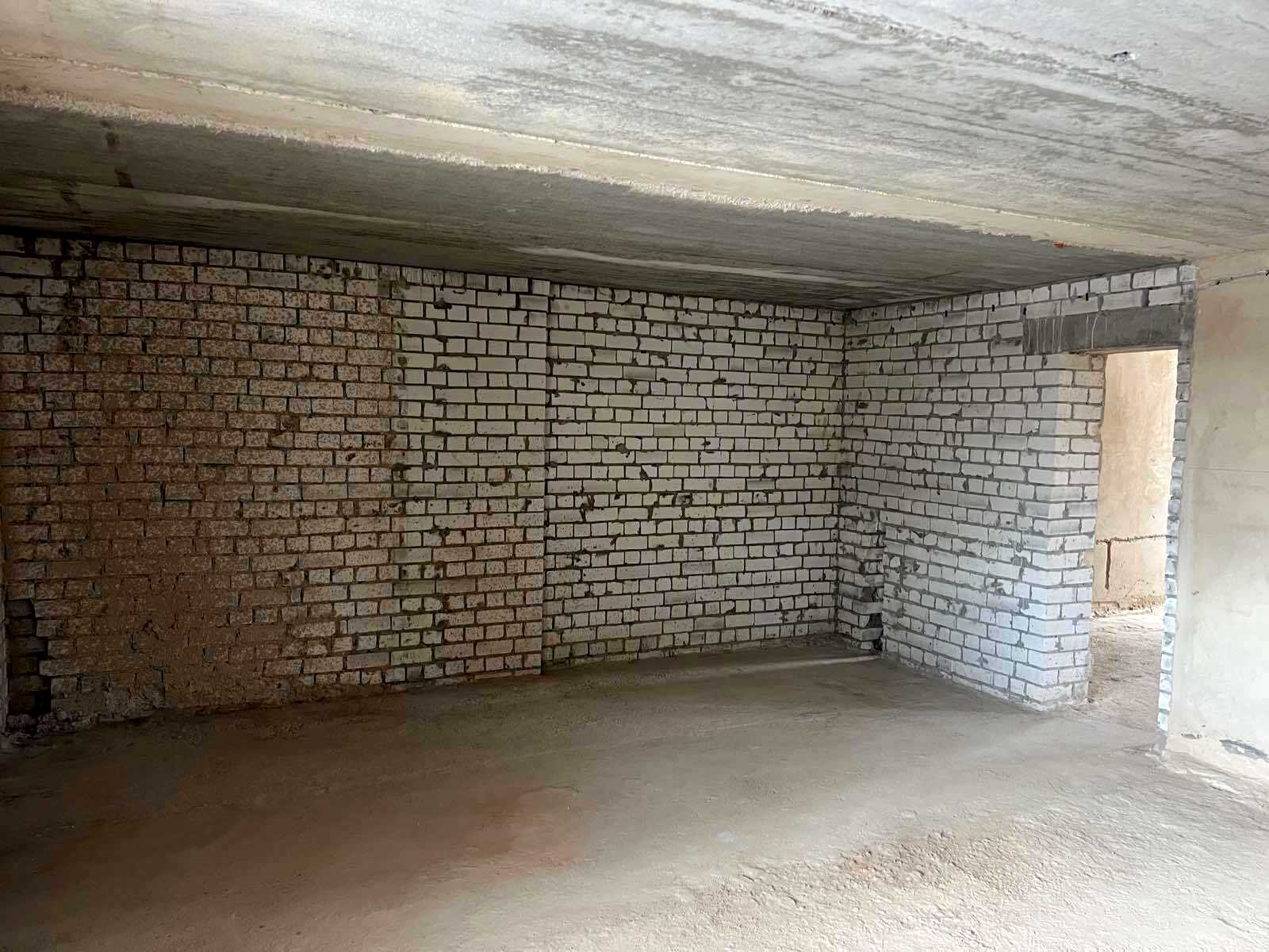 1867703654594314