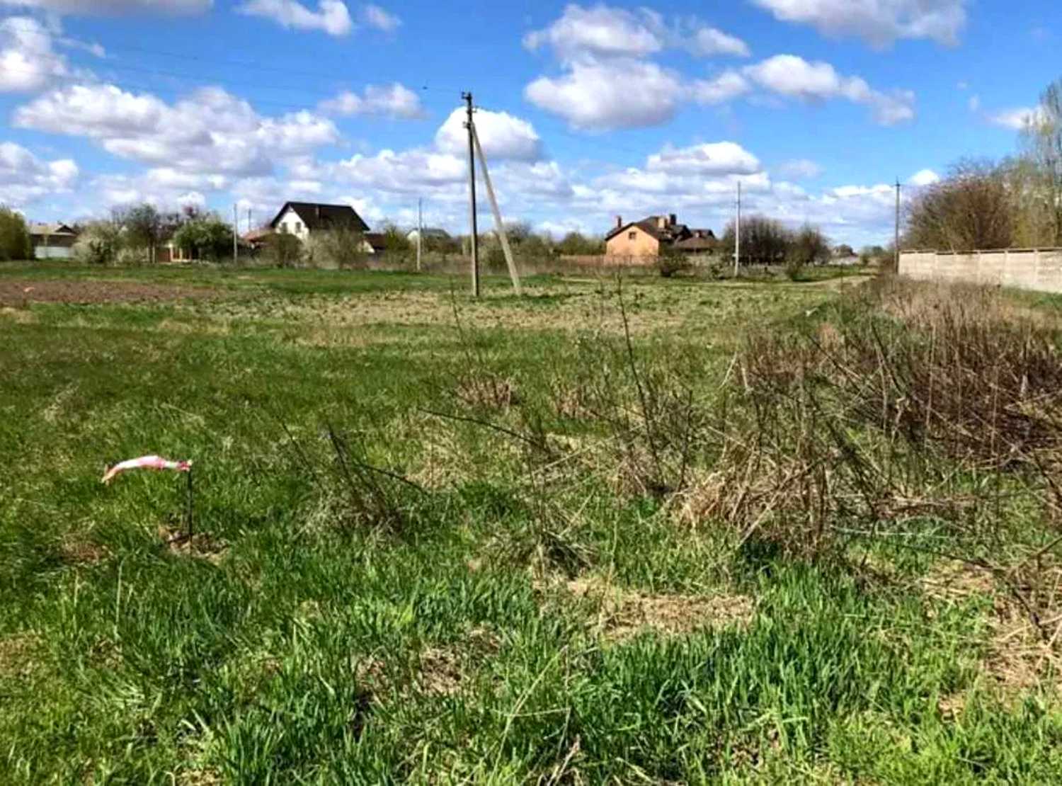 1867703793440556