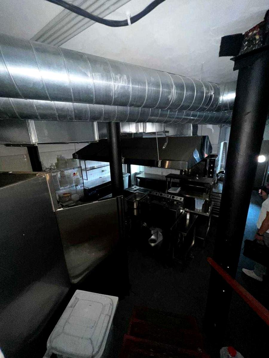 Коммерческая недвижимость по адресу ул. Генуэзская (площадь 290 м²) - imageAlt 15 Коммерческая недвижимость по адресу ул. Генуэзская (площадь 290 м²) - Atlanta.ua - imageAlt 15
