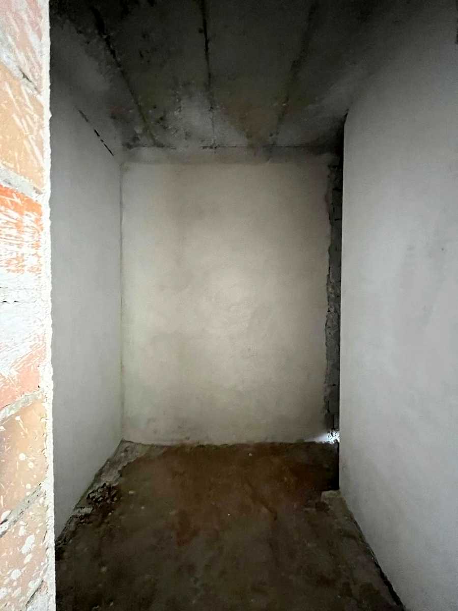 1867720798123344