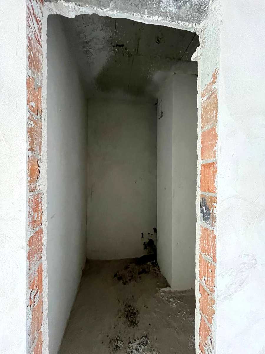 1867720798237725