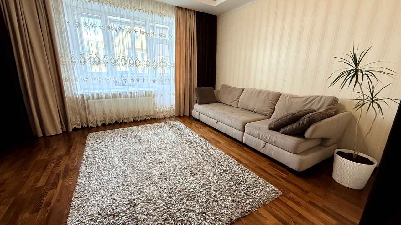1867732616565760