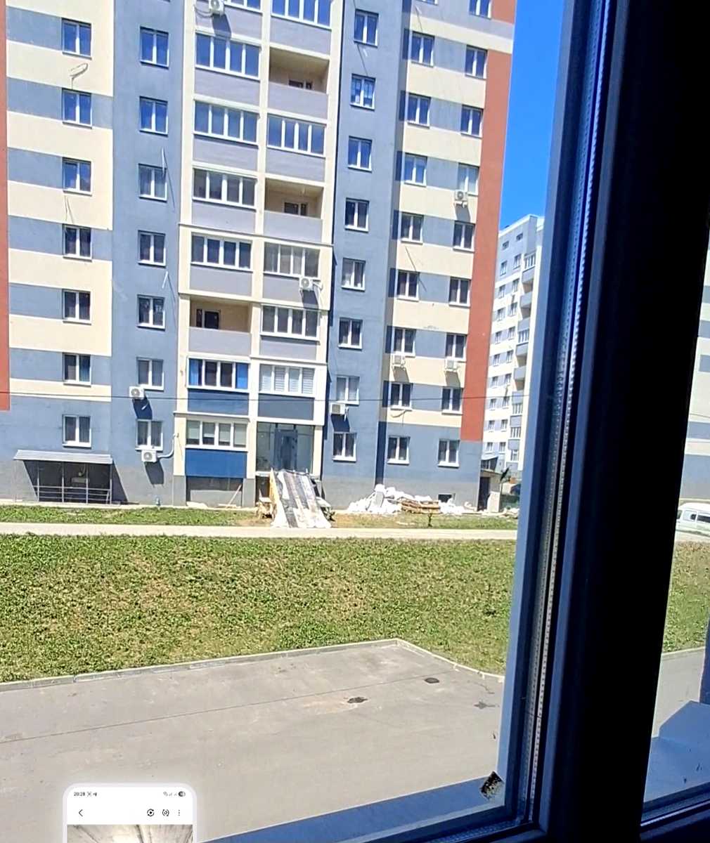 1867772749948696