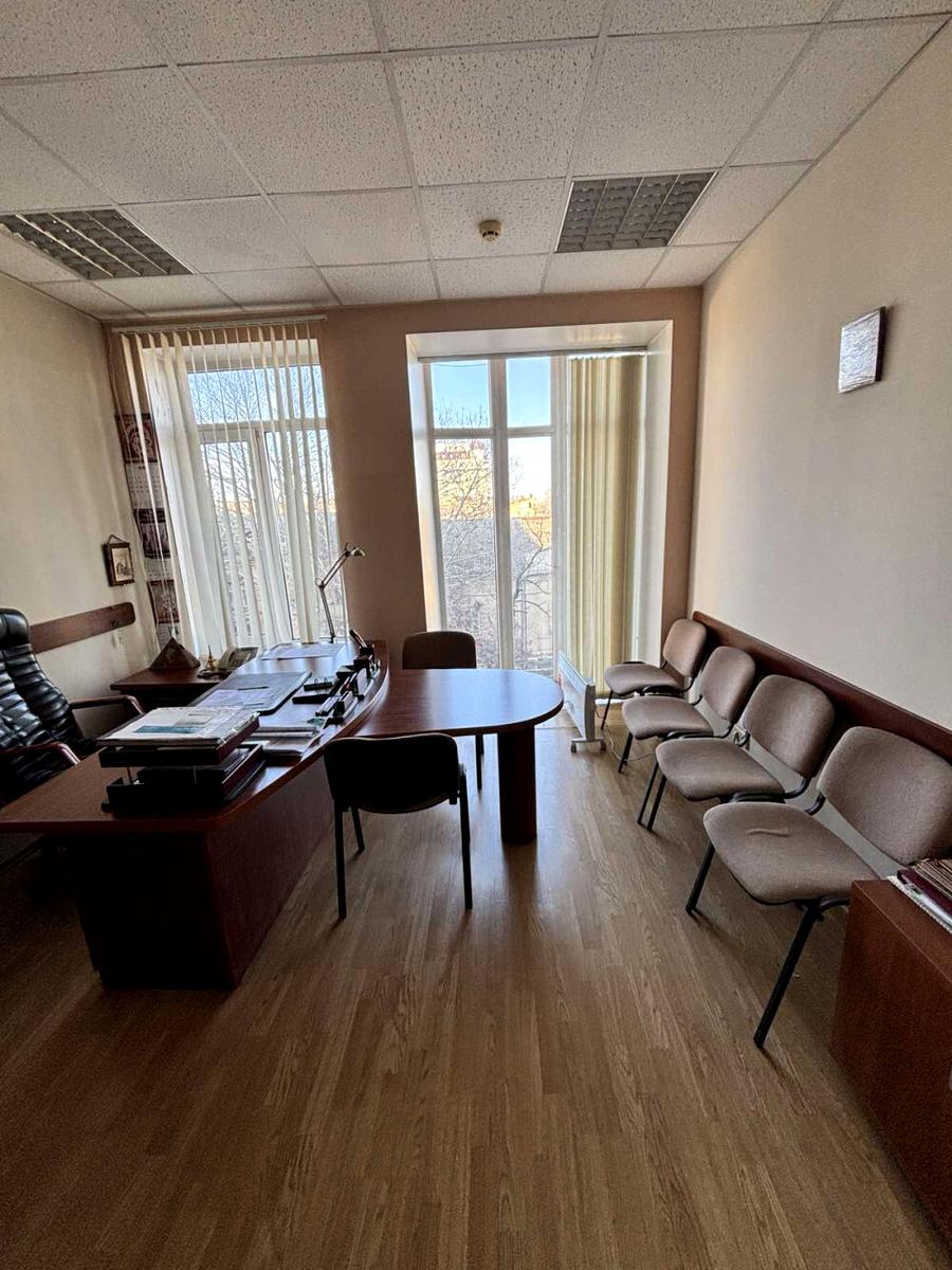 Коммерческая недвижимость по адресу (площадь 185 м²) - фото 2 Коммерческая недвижимость по адресу (площадь 185 м²) - Atlanta.ua - фото 2