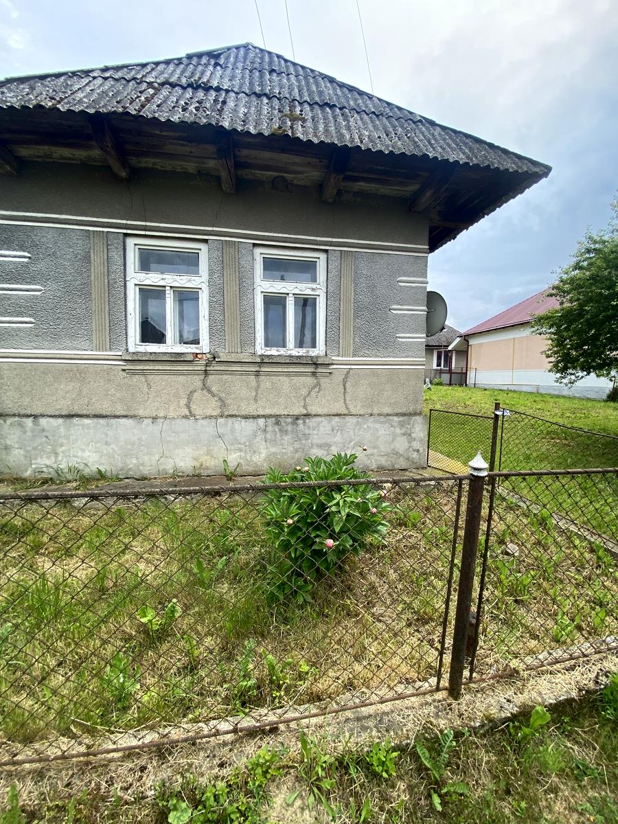 1867778599049800