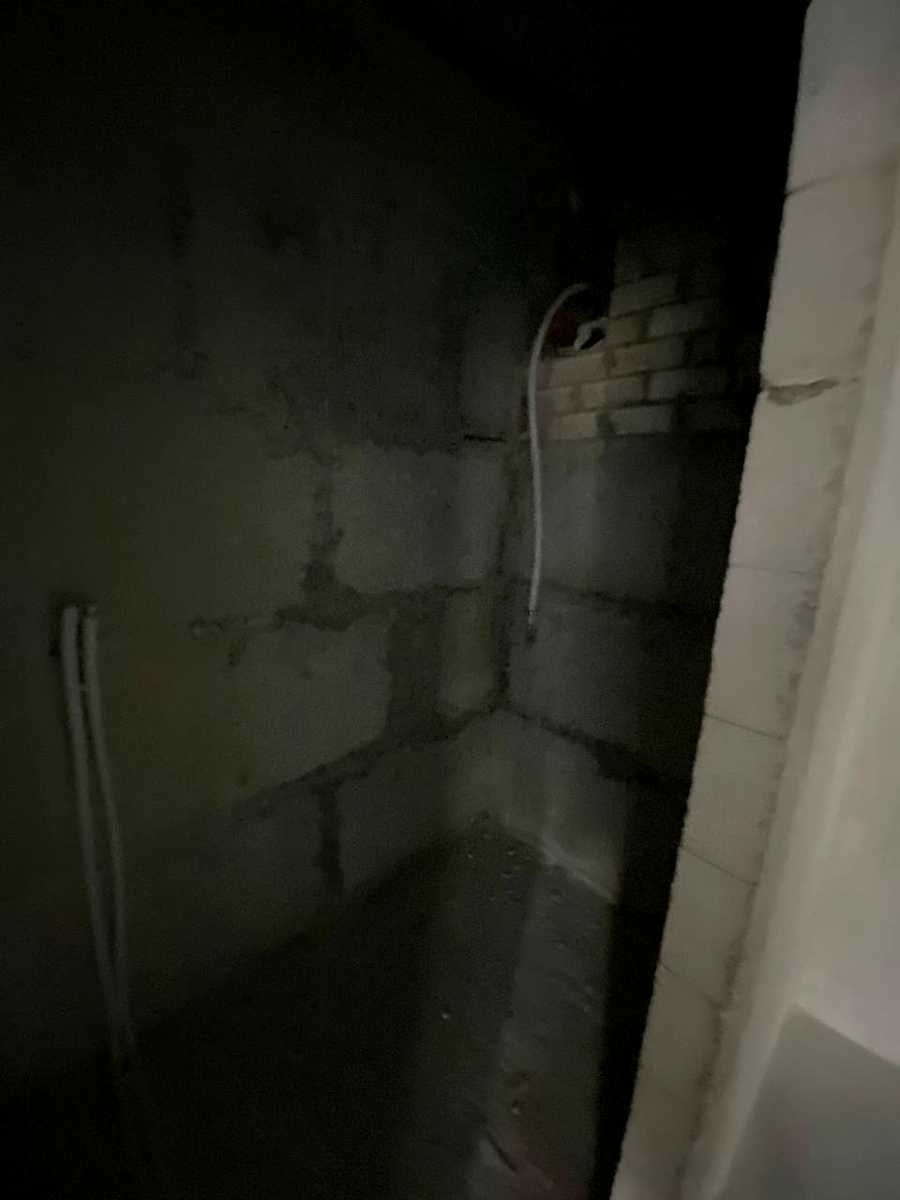 1867778957446832