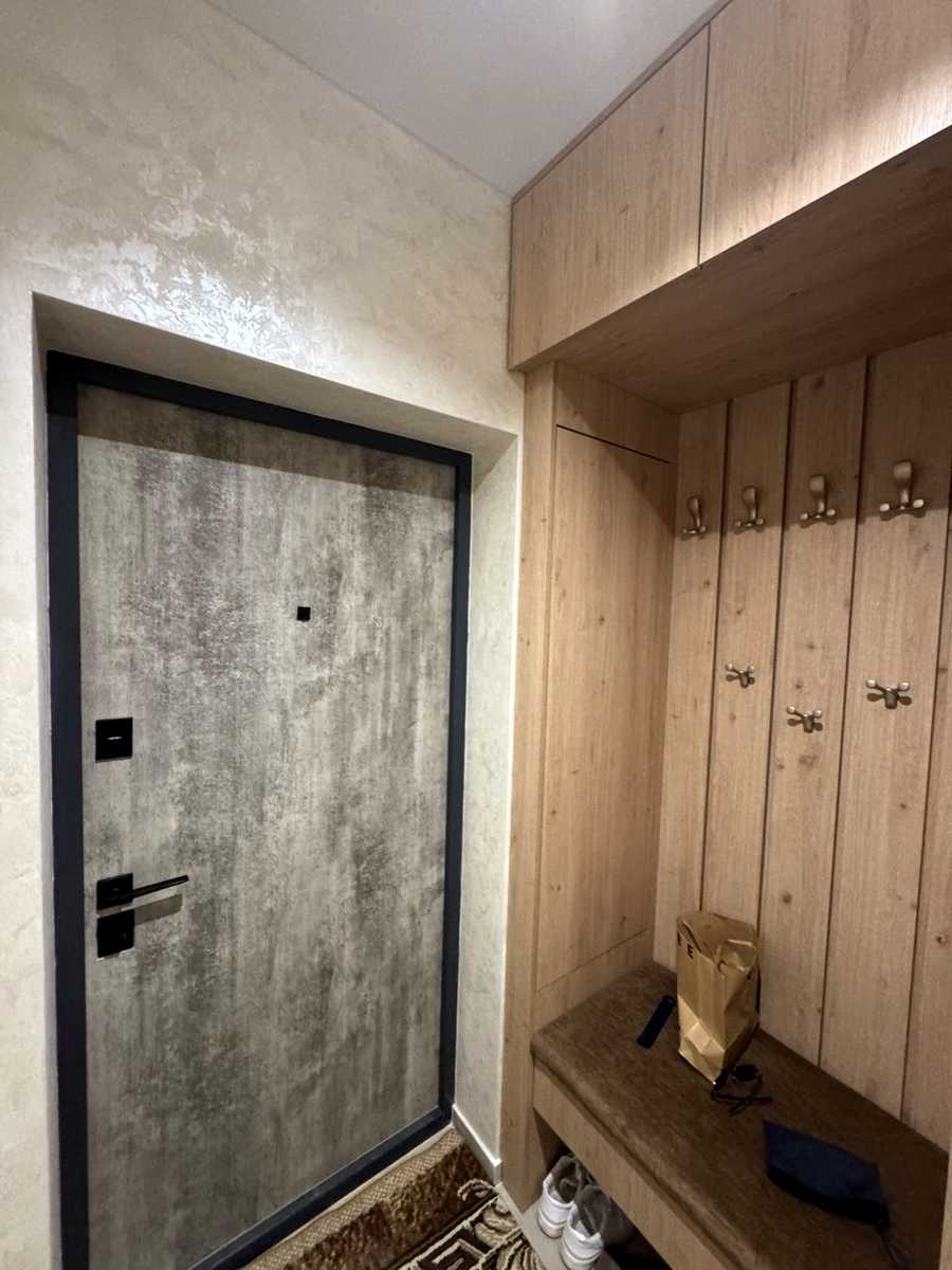 1867779984987612