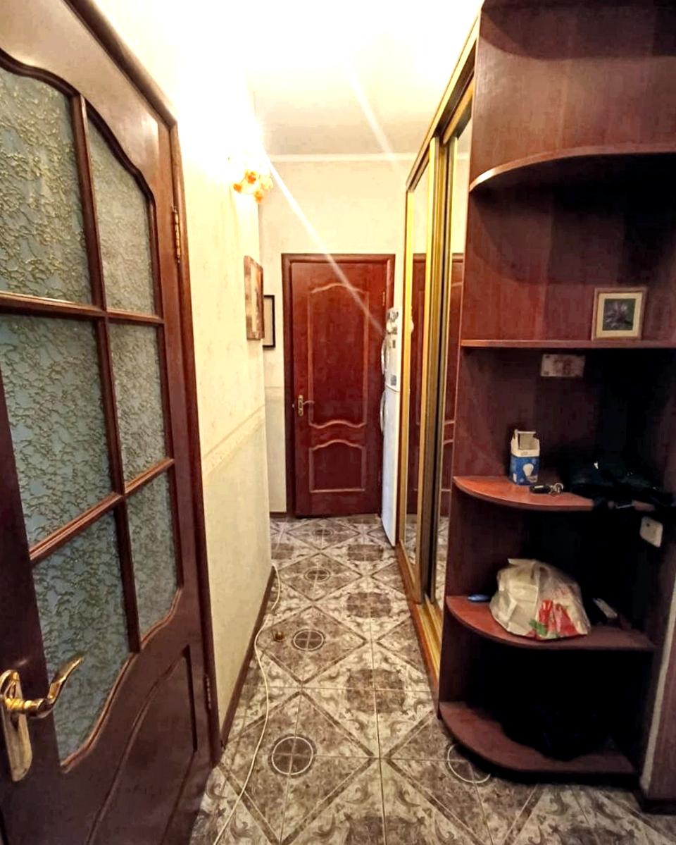 1867780541686248