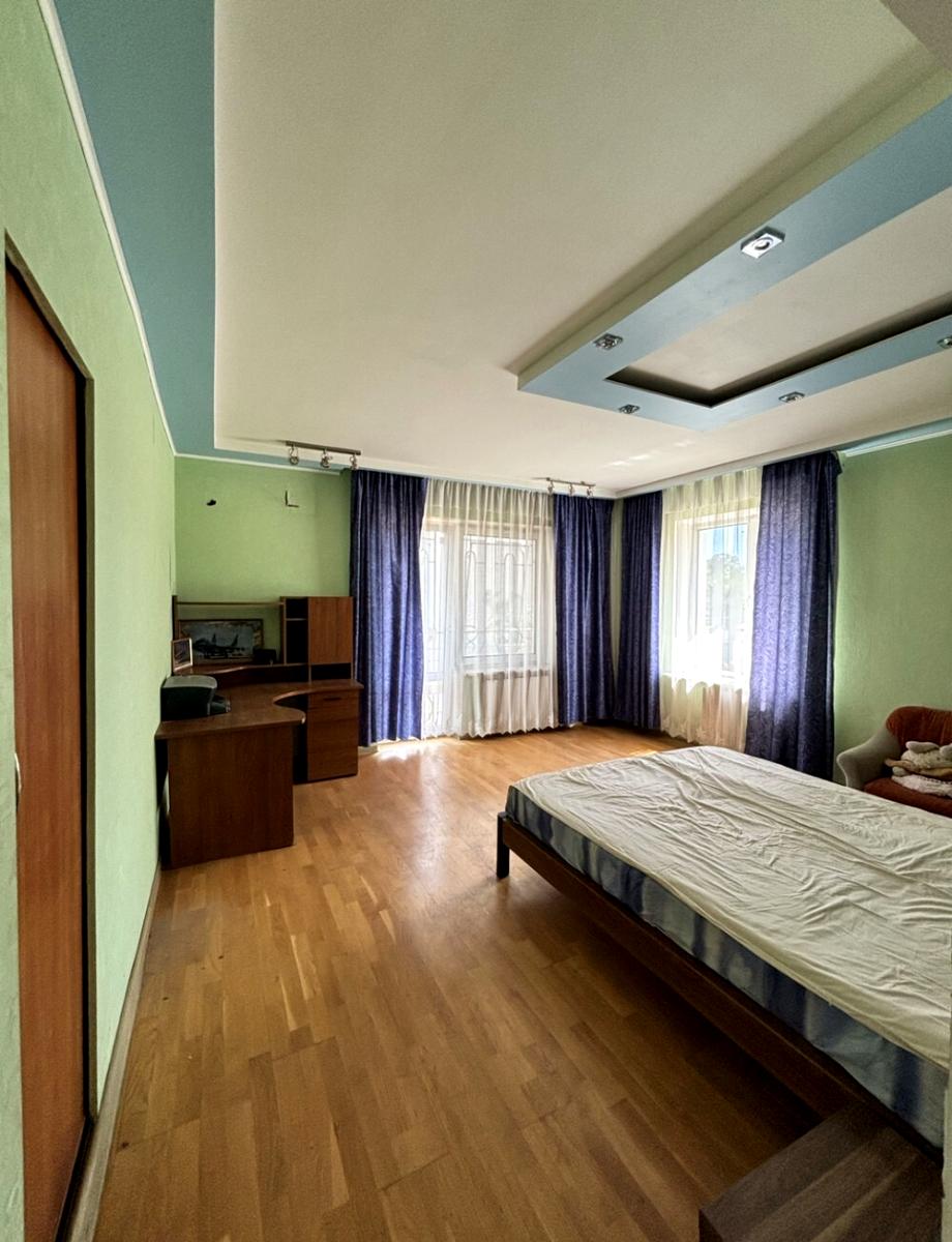 Дом по адресу ул. Саксаганского (площадь 250 м²) Дом по адресу ул. Саксаганского (площадь 250 м²) - Atlanta.ua