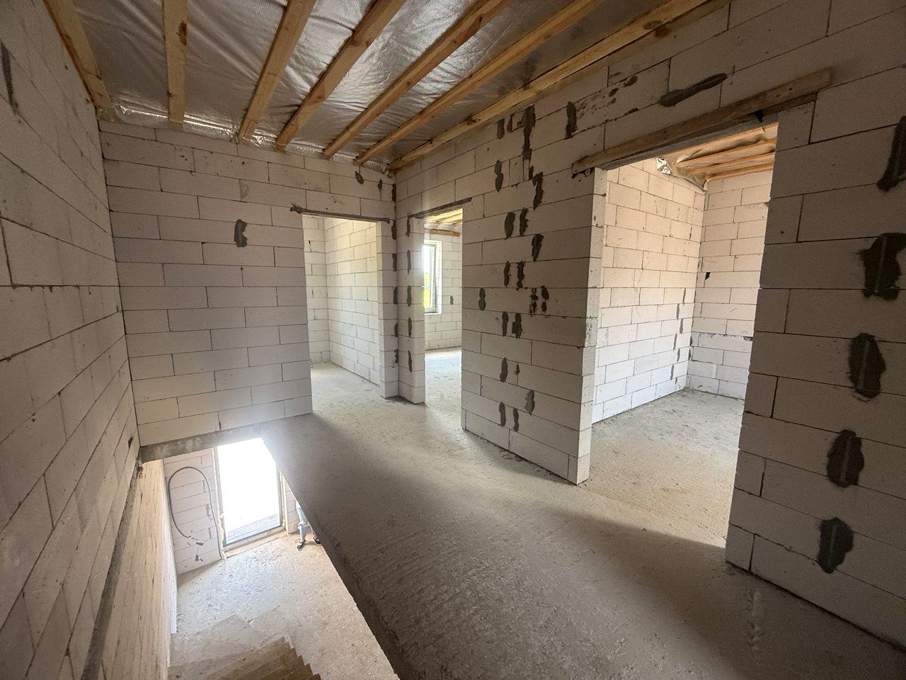 1867781823287284