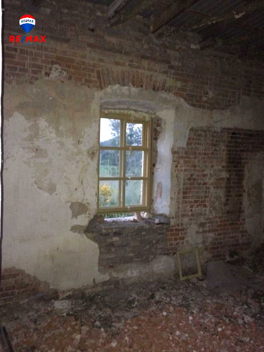 1867783810073960