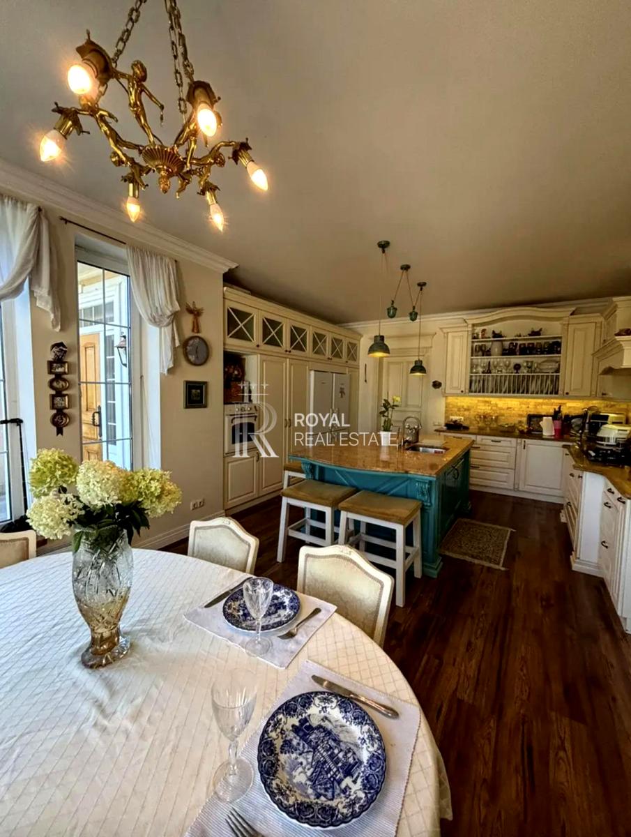 1867787488413145
