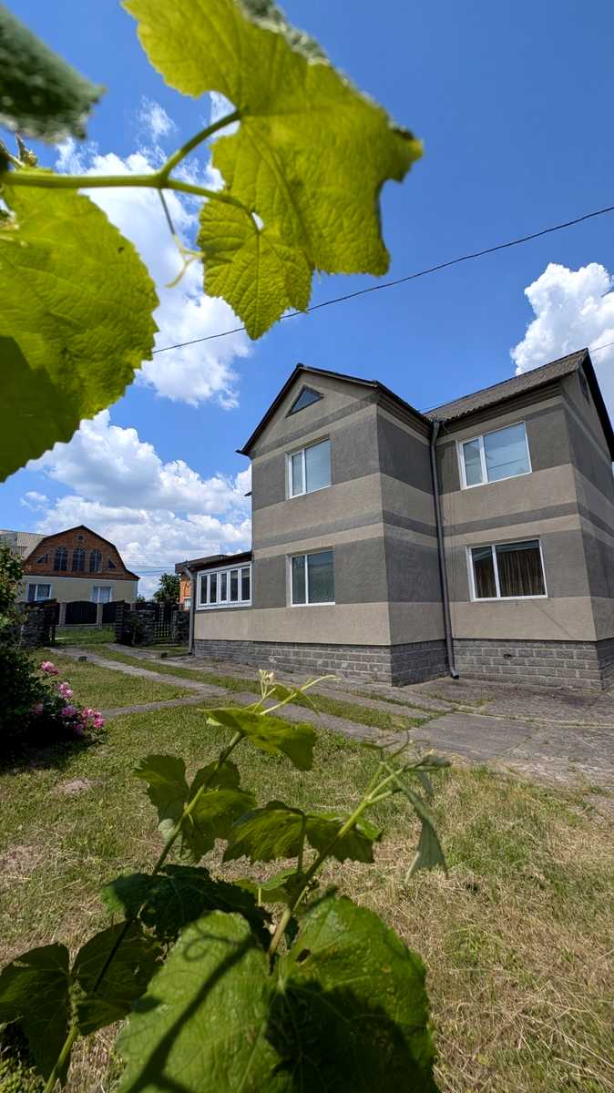 1867788571242193