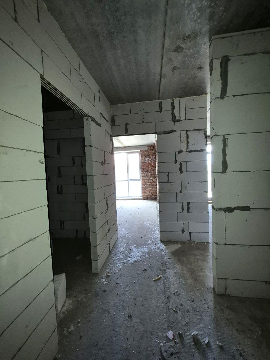 1867788711685577