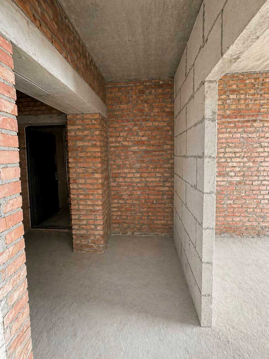 1867789850706673