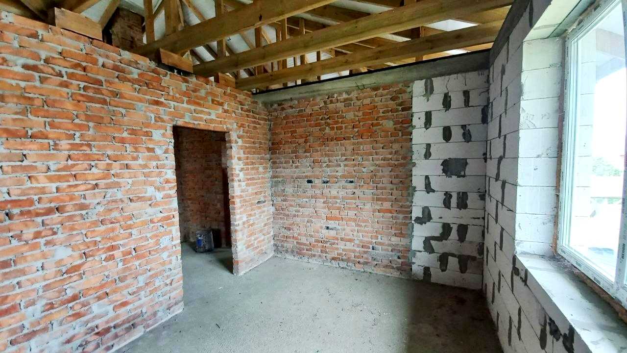 1867790698824131