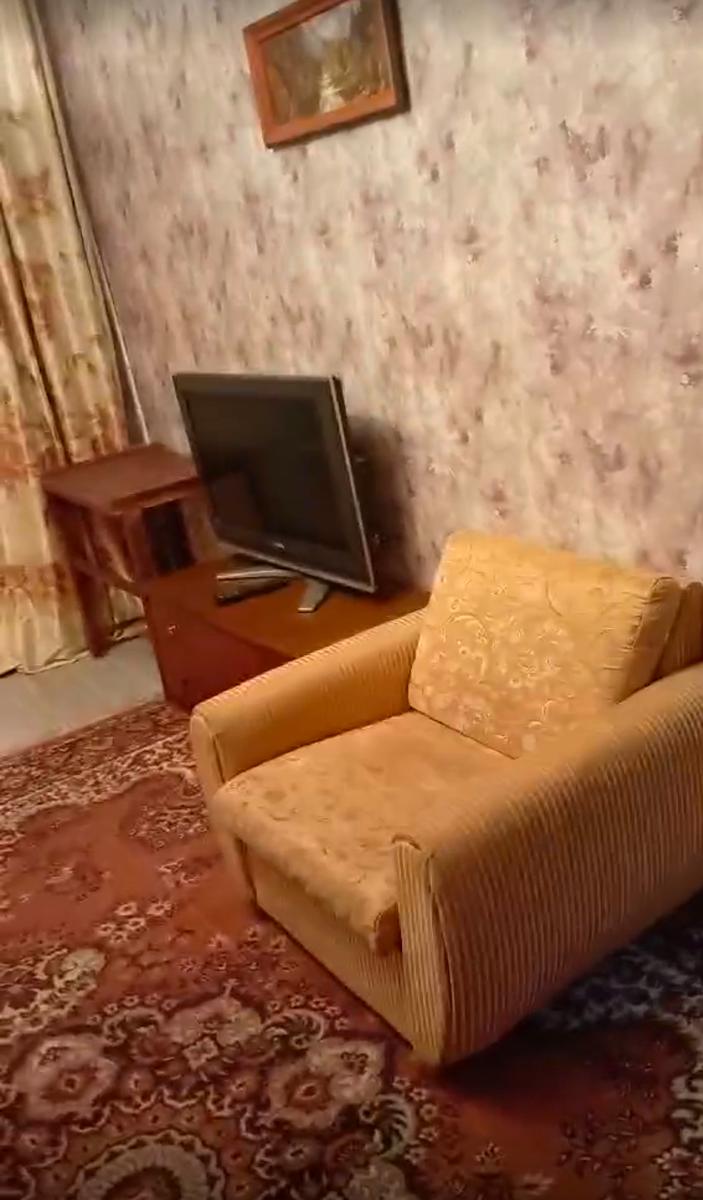 1867791779747332