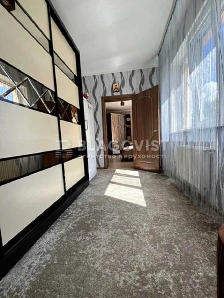 1867793461323865