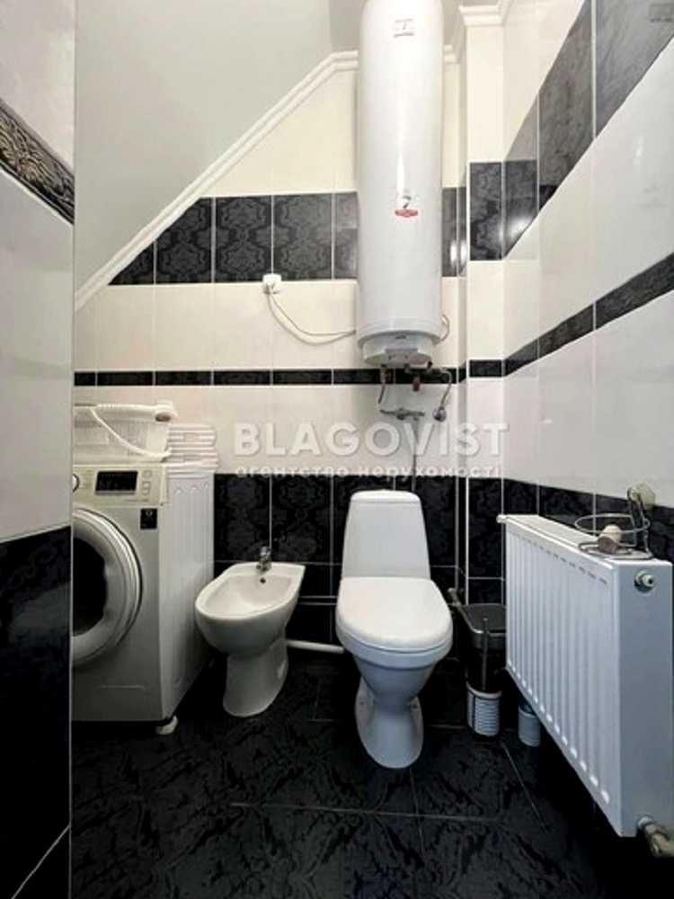 1867793544996730