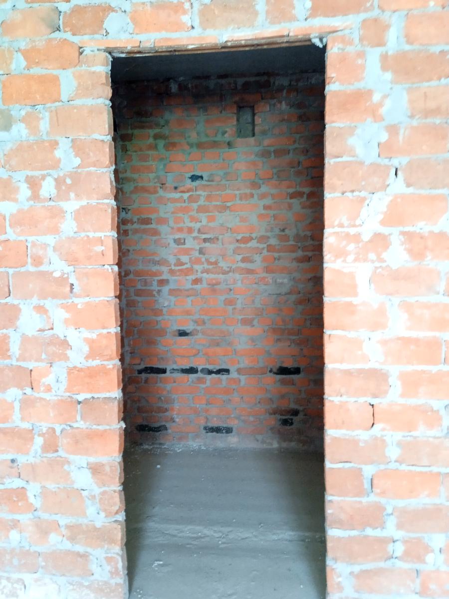 1867803308603371