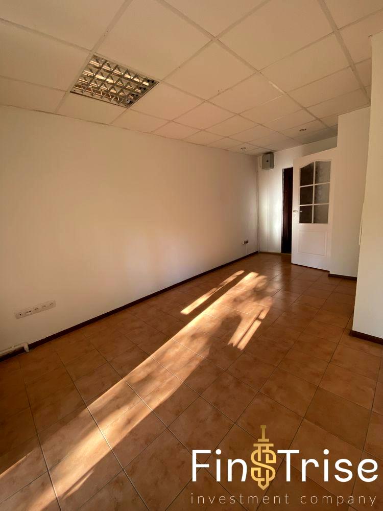 1867803940400966