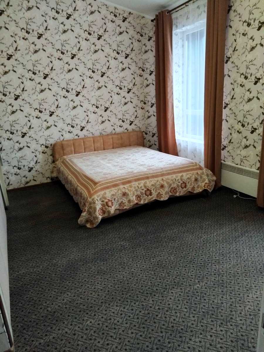 1867810682035098