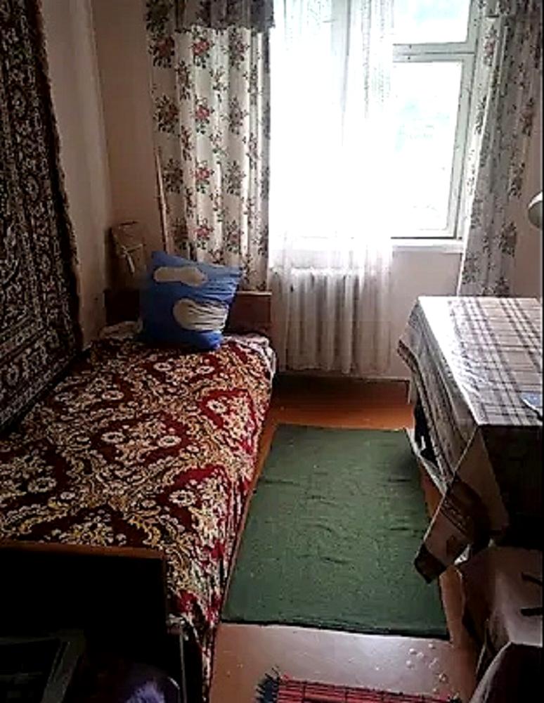 1867813834918057