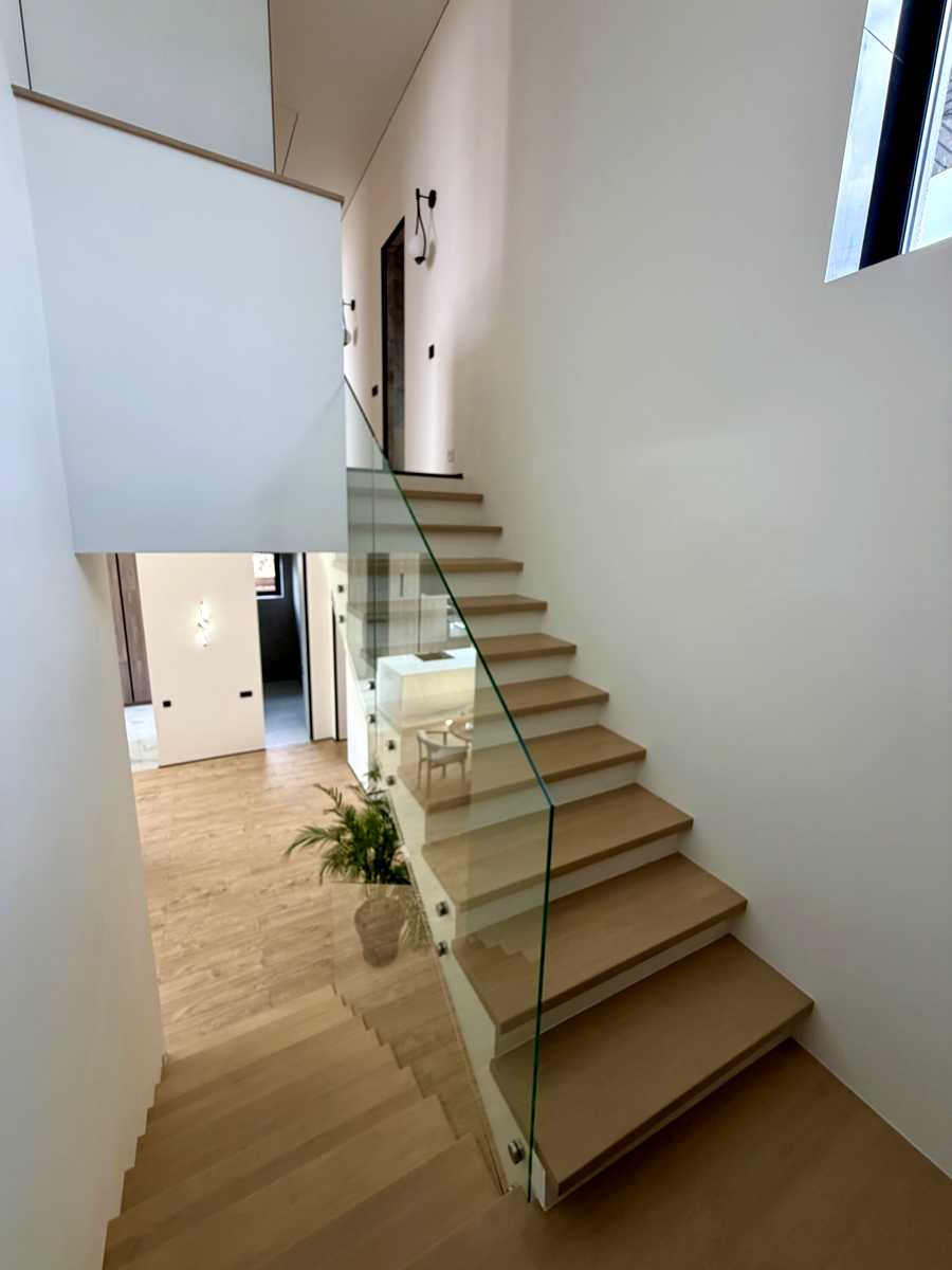 1867816752339451