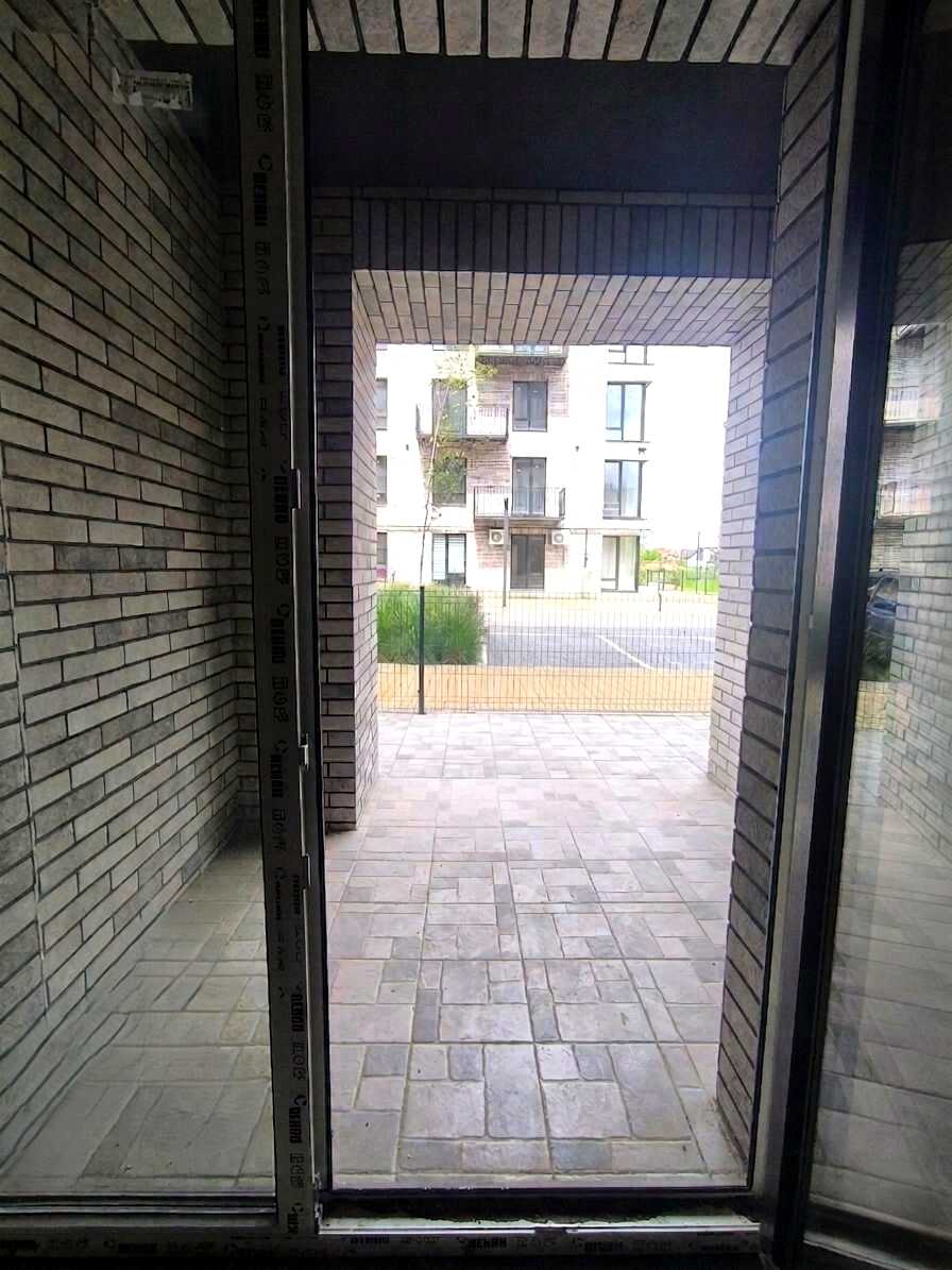 1867817622672127