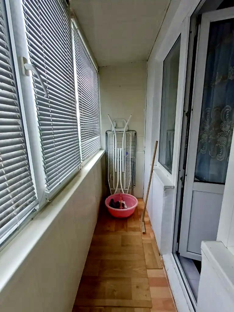 1867818947986652