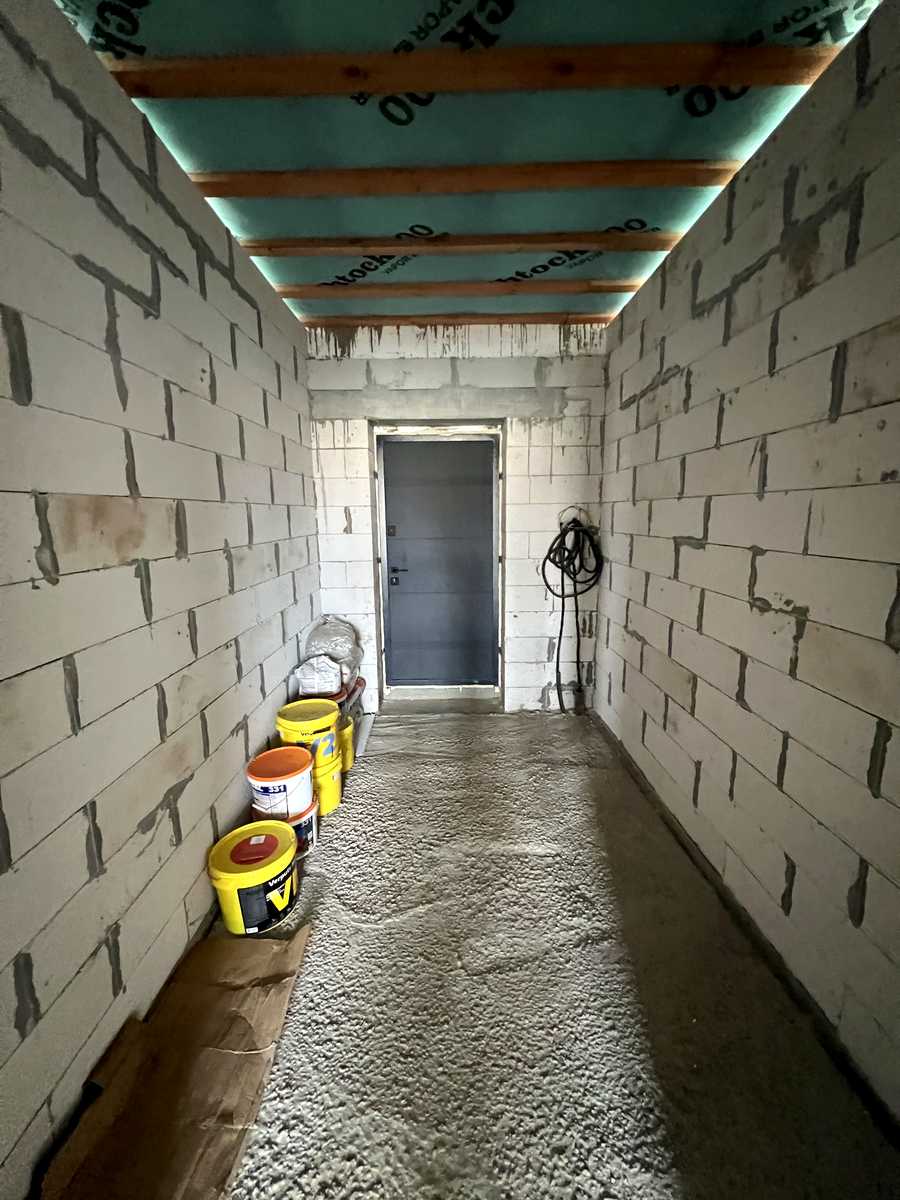 1867819559676524